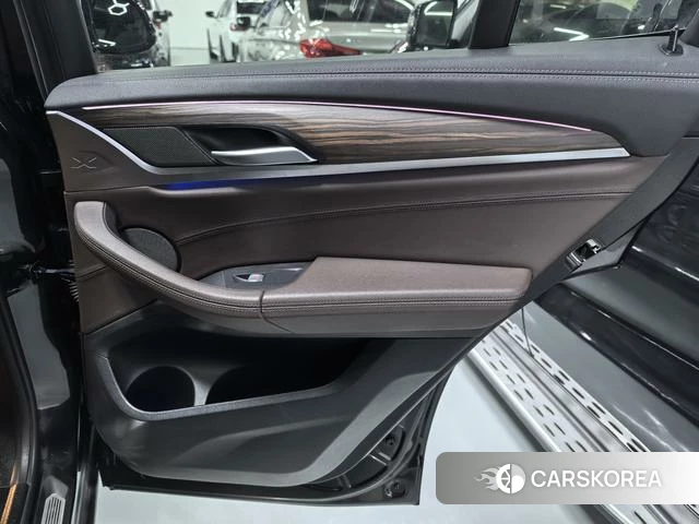 BMW X3 2021 Черный из Китая