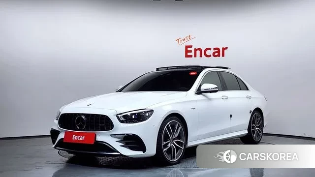 Mercedes-Benz E-Class W213 2022 Белый из Кореи