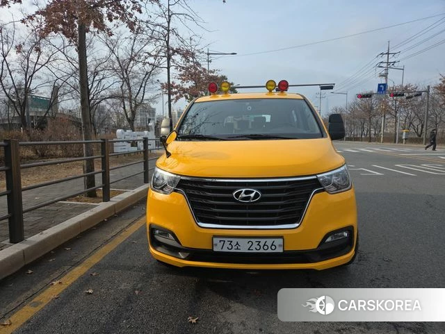 Hyundai The New Grand Starex 2020 Желтый из Кореи