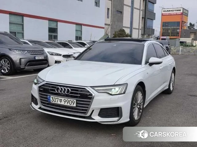 Audi A6 (C8) 2021 Белый из Кореи