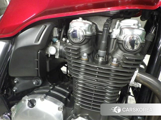 Engine photo