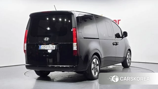 Hyundai Staria 2024 Черный из Кореи