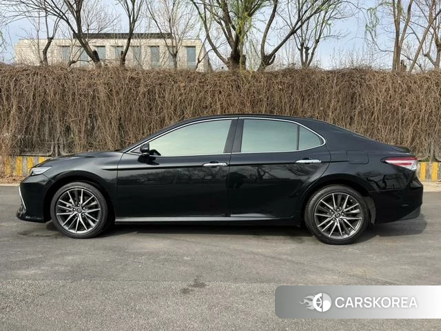 Toyota Camry 2024 Черный из Китая