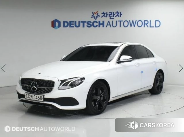 Mercedes-Benz E-Class W213 2019 Белый из Кореи