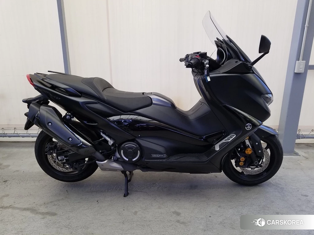 Проданный Yamaha T-MAX 560 TECH MAX id 4164457 из Японии