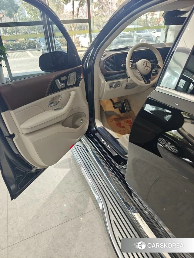 Mercedes-Benz Maybach GLS 2026 Черный из Китая