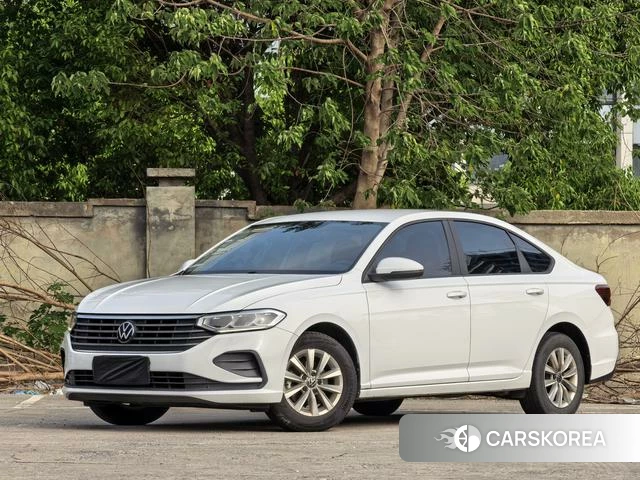 Volkswagen Lavida 2024 Белый из Китая