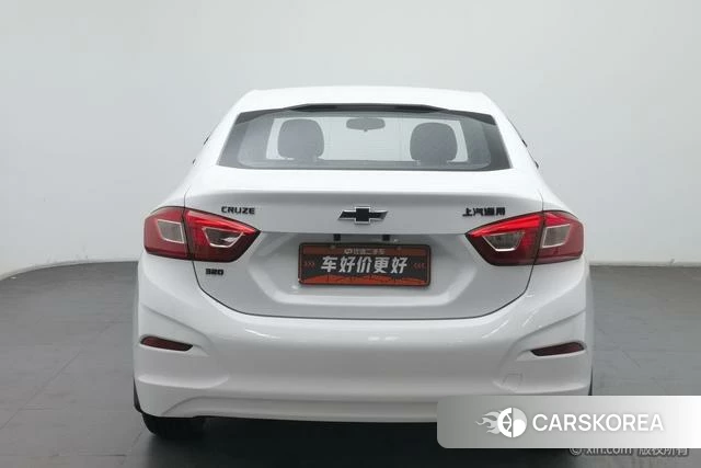 Chevrolet Cruze 2019 Белый из Китая