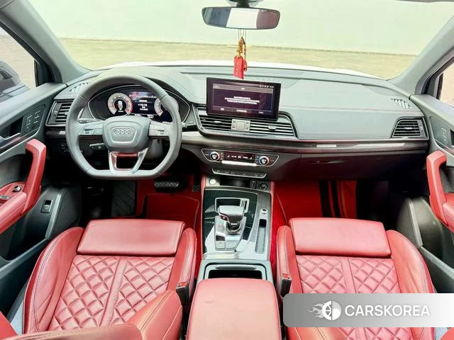 Audi Q5L Sportback 2022 Белый из Китая