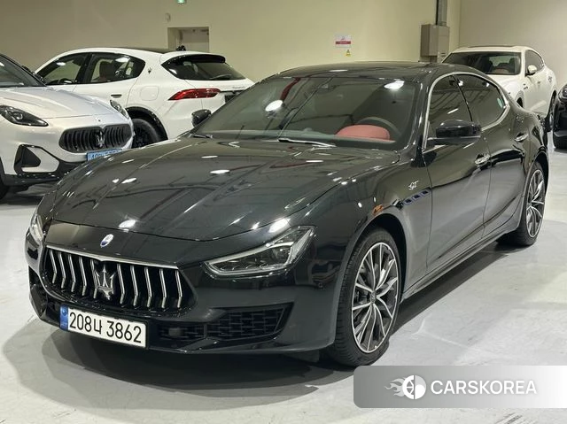 Maserati Ghibli 2023 Черный из Кореи