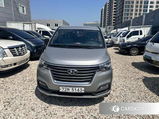 Hyundai The New Grand Starex 2019 Серебристо-серый из Кореи