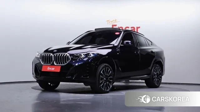 BMW X6 (G06) 2023 Черный из Кореи