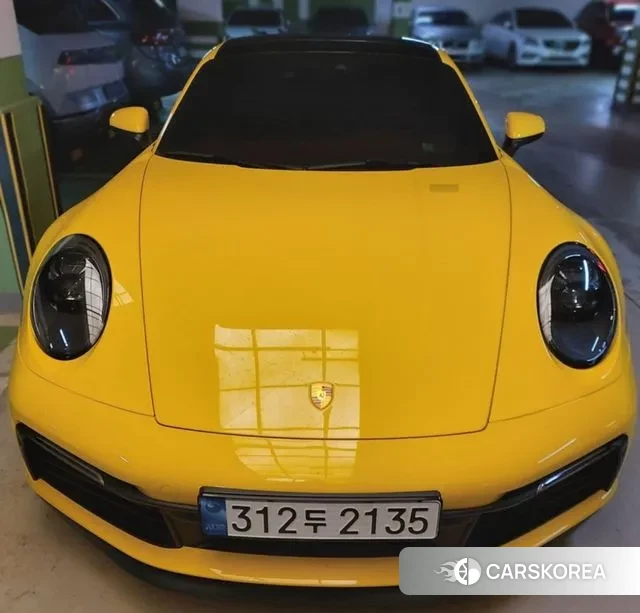 Porsche 911(992) 2020 Желтый из Кореи