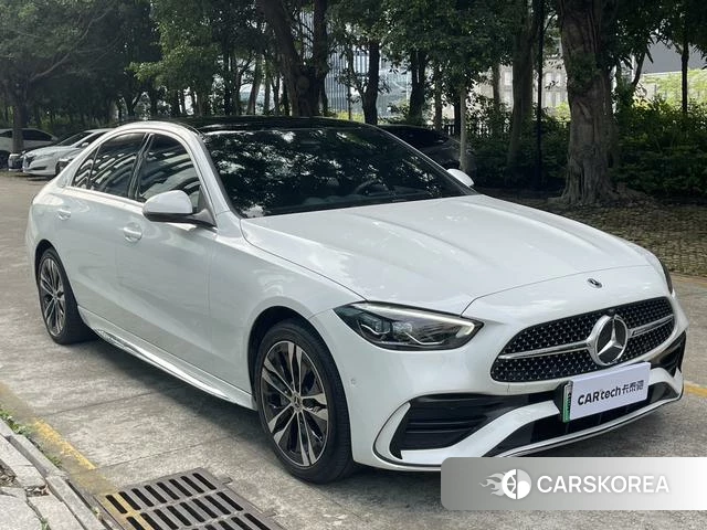 Mercedes-Benz C-class PHEV 2023 Белый из Китая