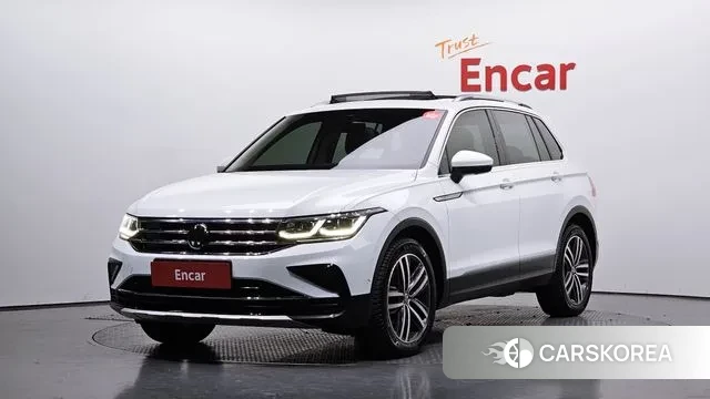 Volkswagen Tiguan second Generation 2023 Белый из Кореи