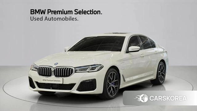 BMW 5 Series (G30) 2022 Белый из Кореи