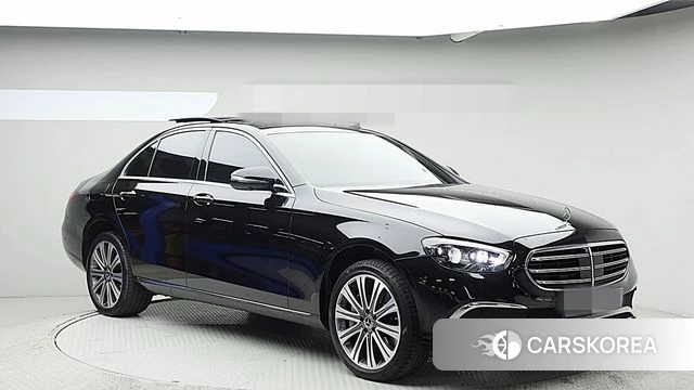 Mercedes-Benz E-Class W213 2021 Черный из Кореи