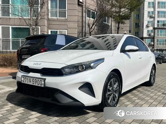 Kia The New K3 2nd generation 2023 Белый из Кореи