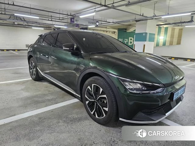 Kia EV6 2022 Темно-зеленый из Кореи