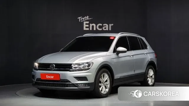 Volkswagen Tiguan second Generation 2018 Серебристо-серый из Кореи