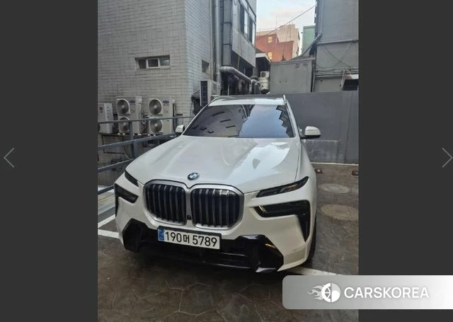 BMW X7 (G07) 2023 Белый из Кореи