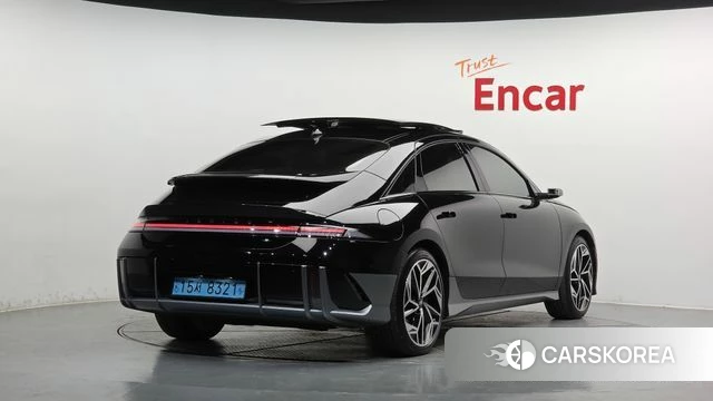 Hyundai Ionic 6 2022 Черный из Кореи
