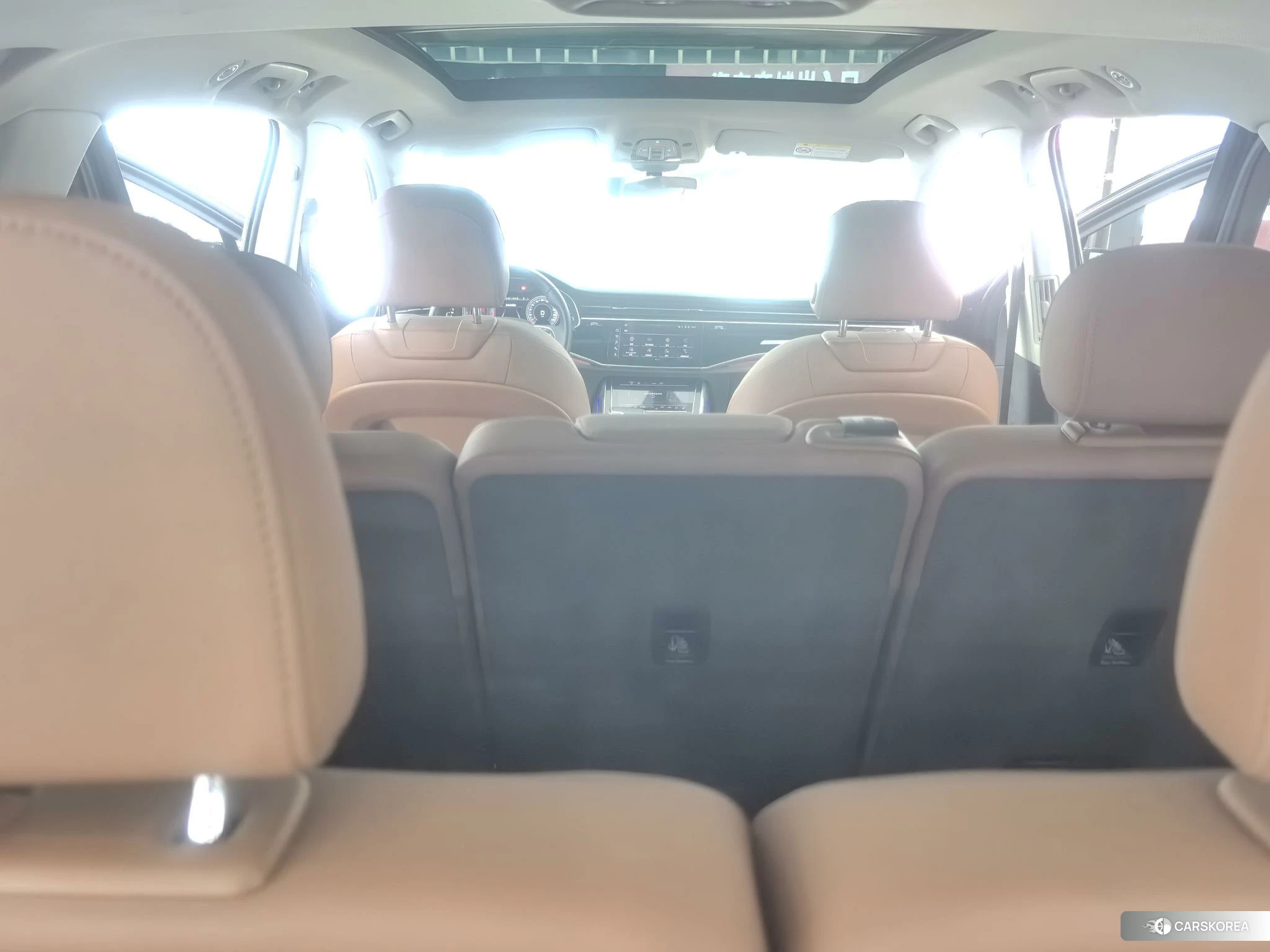 Audi Q7 2020 Черный из Китая