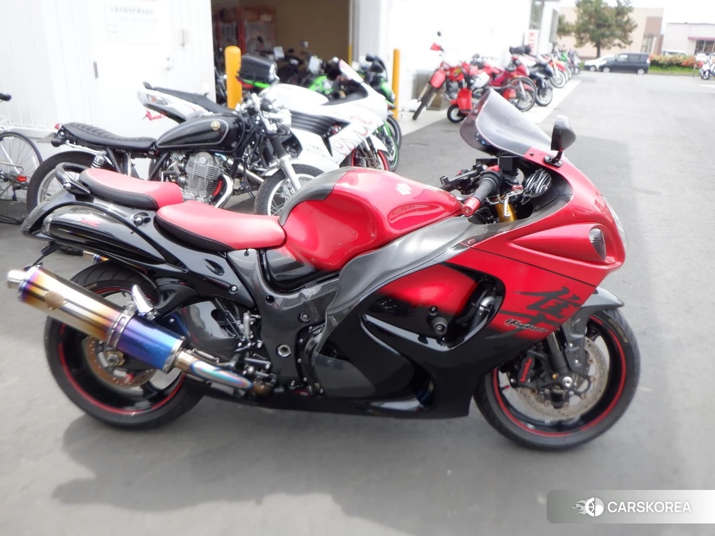 Проданный Suzuki GSX1300R HAYABUSA 2015 из Японии