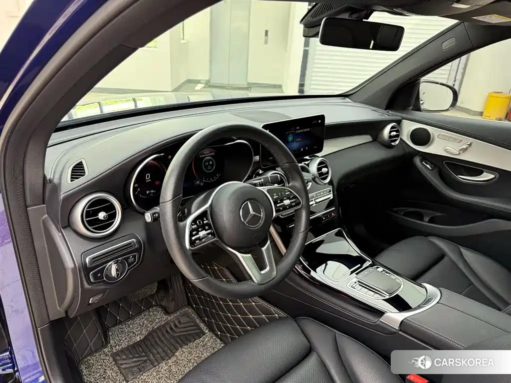 Mercedes-Benz GLC 2022 Синий из Китая