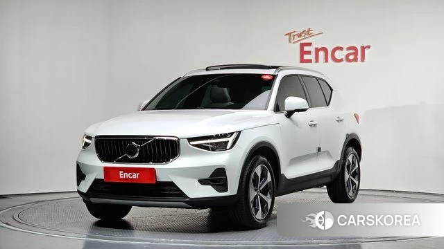 Volvo XC40 2022 Белый из Кореи