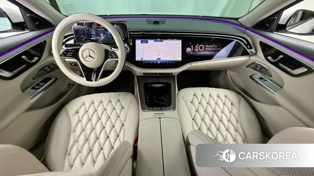 Mercedes-Benz E-Class W214 2025 Белый из Кореи