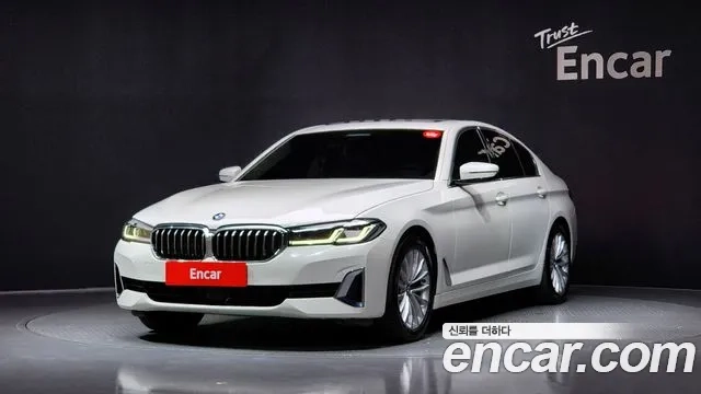 BMW 5 Series (G30) 2022 Белый из Кореи