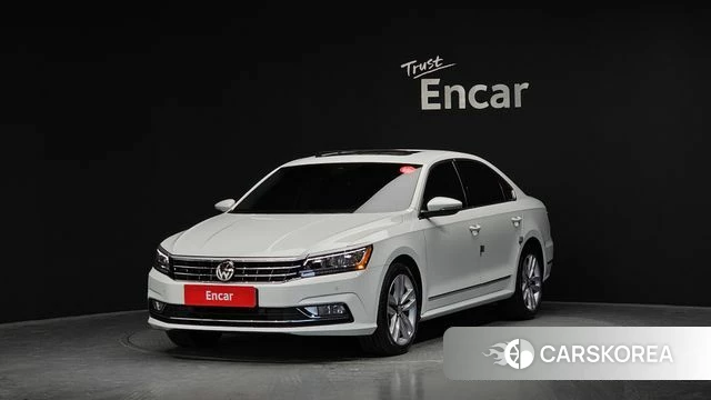 Volkswagen The New Passat 2018 Белый из Кореи