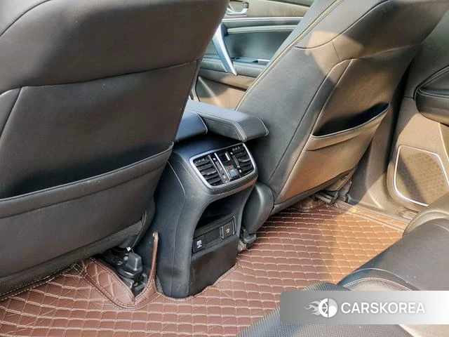 Honda Crown Road 2021 Черный из Китая
