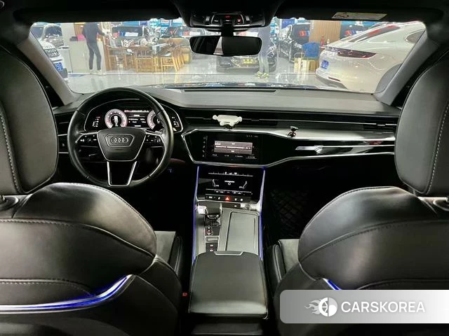 Audi A6L 2020 Черный из Китая