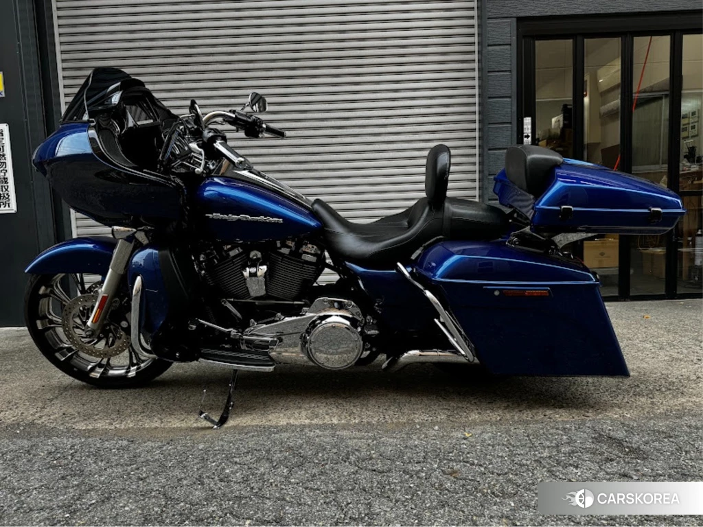 Проданный Harley-Davidson Road Glide FLTRXS1750 2017 из Японии