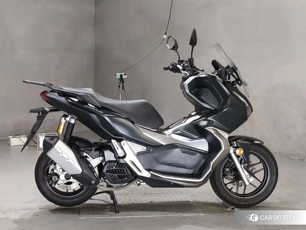 Проданный Honda ADV150 2019 из Японии, фото 2