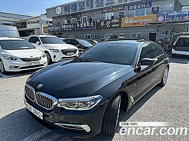 BMW 5 Series (G30) 2018 Черный из Кореи