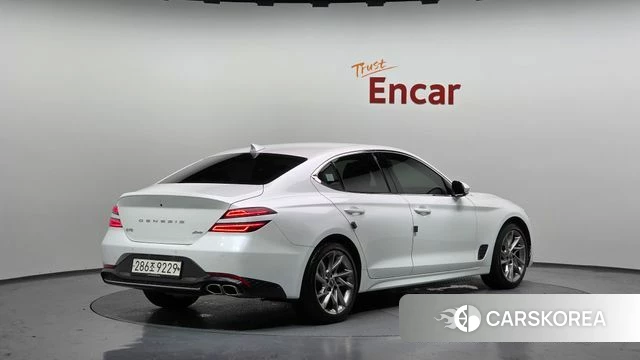 Genesis The New G70 2021 Белый из Кореи