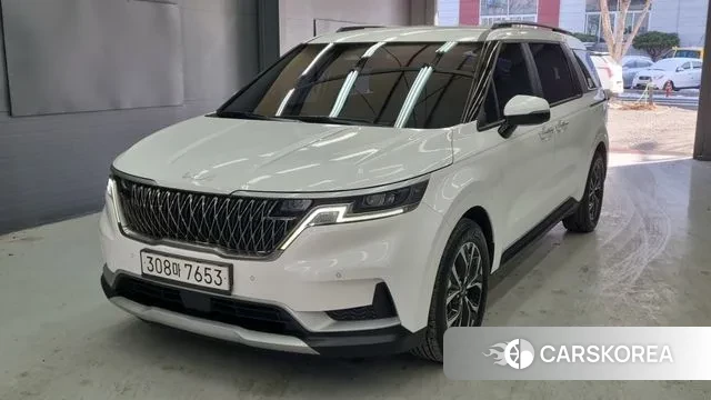 Kia Carnival 4th generation 2023 Белый из Кореи