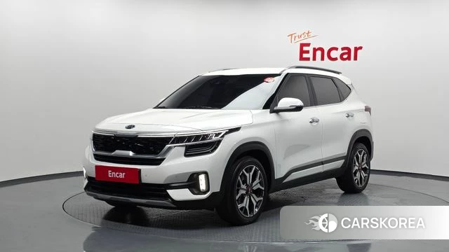 Kia Seltos 2021 Белый из Кореи