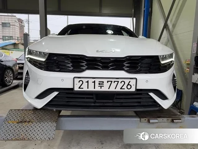 Kia K5 Hybrid 3rd Generation 2022 Белый из Кореи