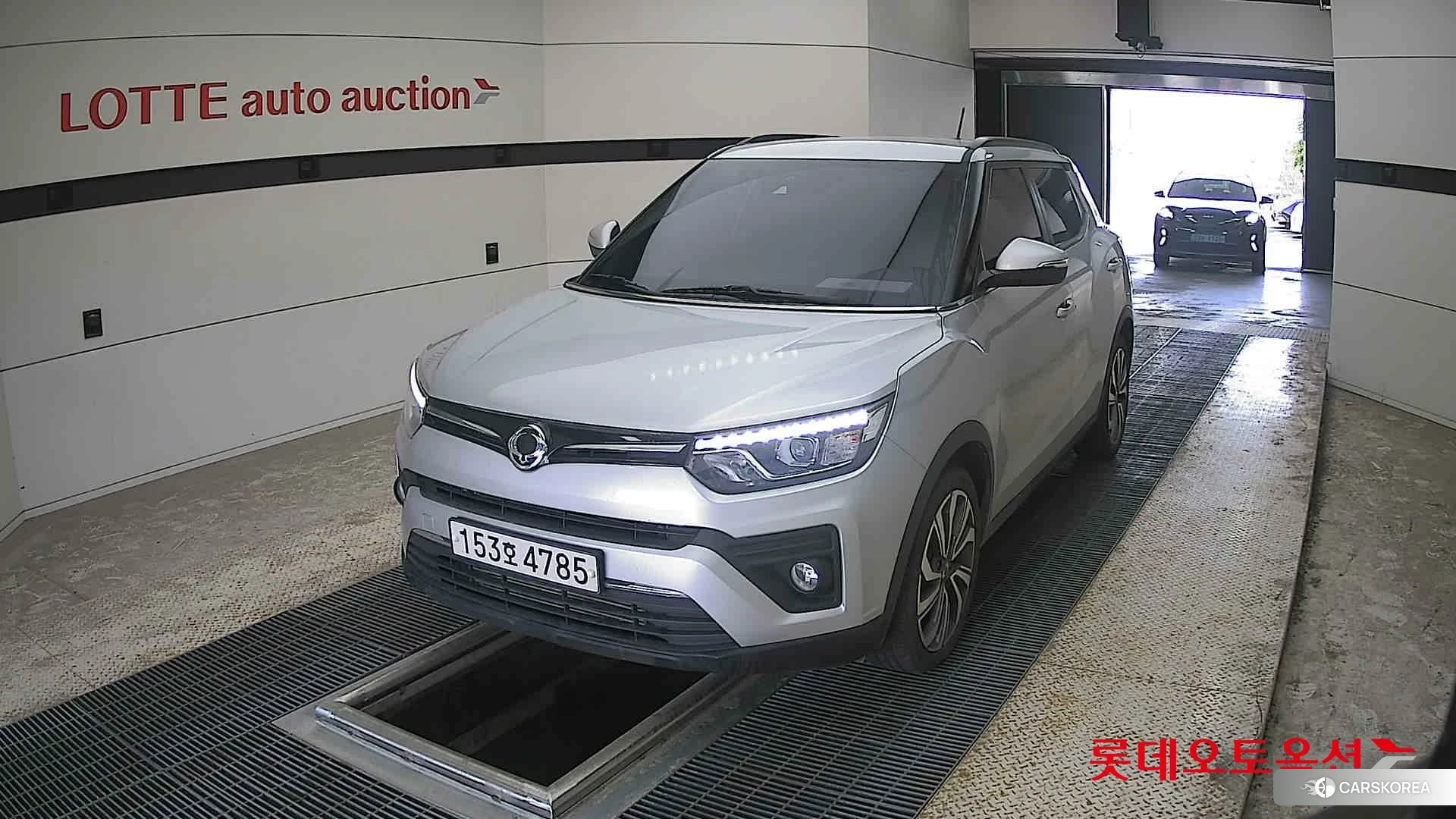 SsangYong Tivoli 2021 Silent Silver из Кореи