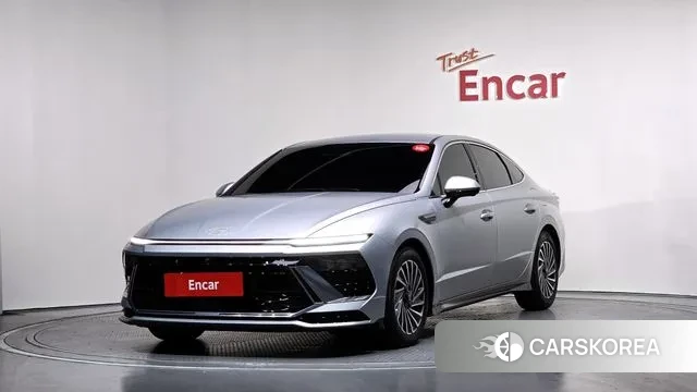 Hyundai Sonata D Edge Hybrid (DN8) 2023 Серебряный из Кореи