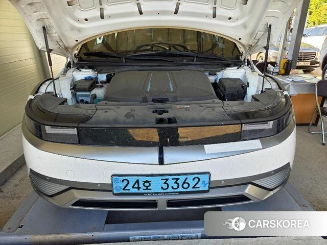 Hyundai Ionic 5 2022 Белый из Кореи