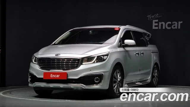 Kia All New Carnival 2018 Серебристо-серый из Кореи