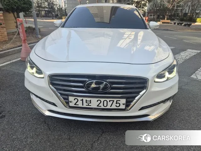 Hyundai Grandeur IG Hybrid 2018 Белый из Кореи