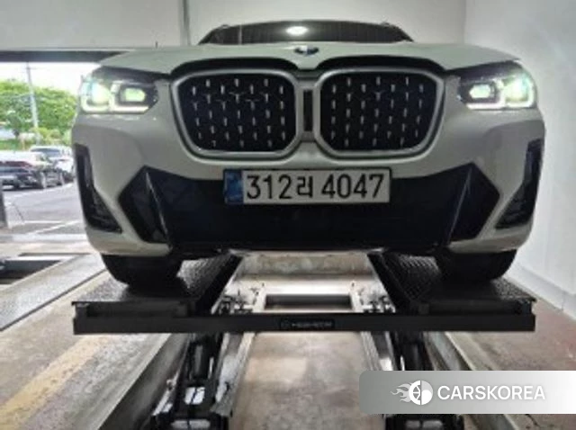 BMW X4 (G02) 2025 Белый из Кореи
