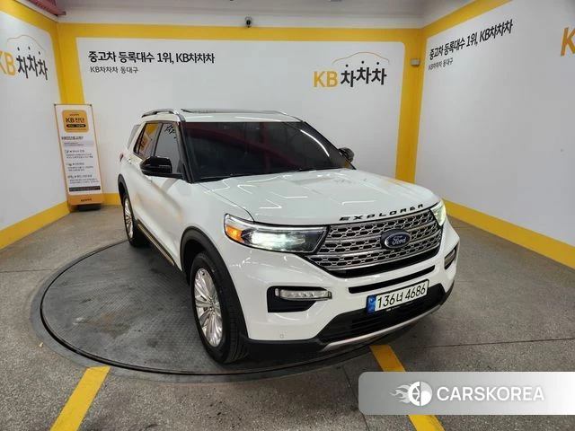 Ford Explorer 6th Generation 2021 Белый из Кореи