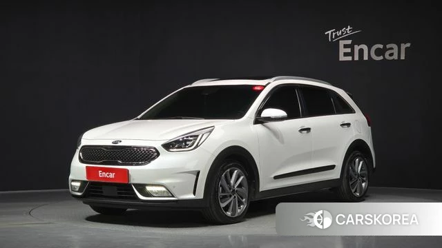 Kia Niro 2018 Белый из Кореи
